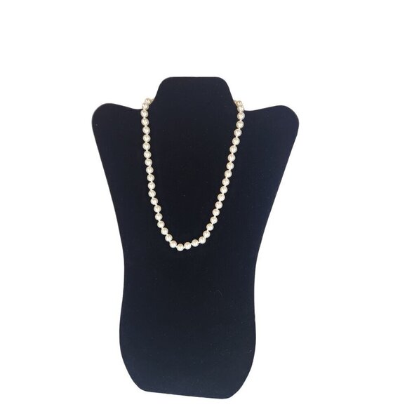 Faux Pearl Necklace Lot  - Classic & Unique Designs Multi-Strand & Single-Strand - Picture 7 of 16